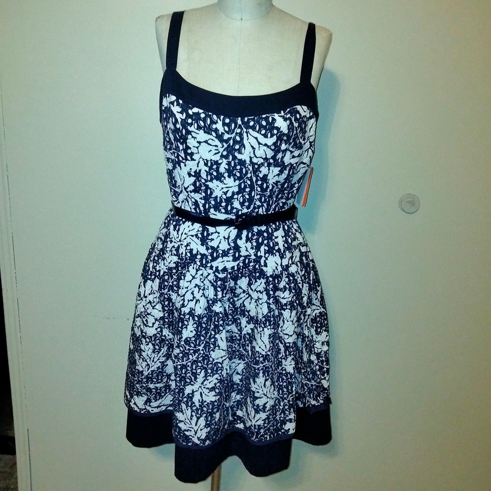 Ella Rose Navy Blue & White Floral Print Sleeveless Dress NWT  6